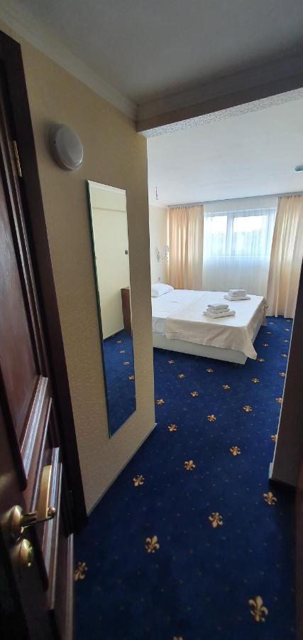 Hotel Evropa Gagra Exterior foto