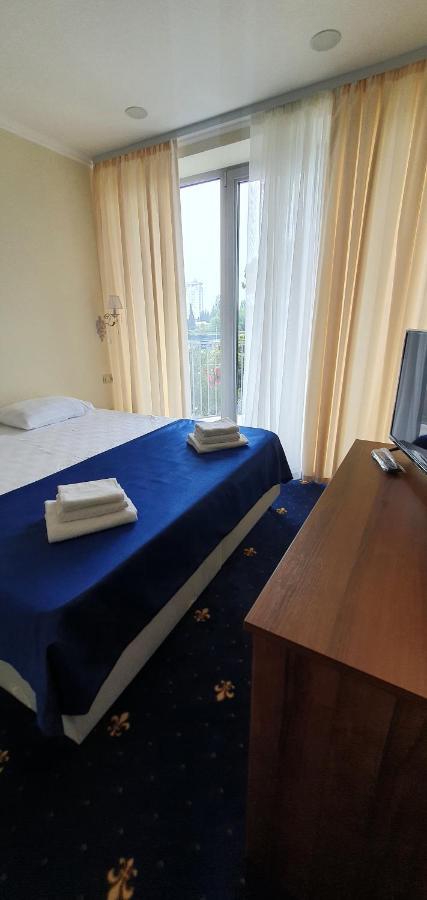 Hotel Evropa Gagra Exterior foto