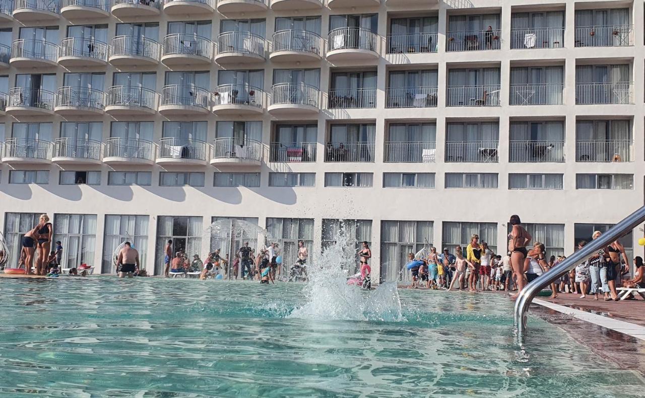 Hotel Evropa Gagra Exterior foto